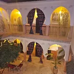 Riad Davina