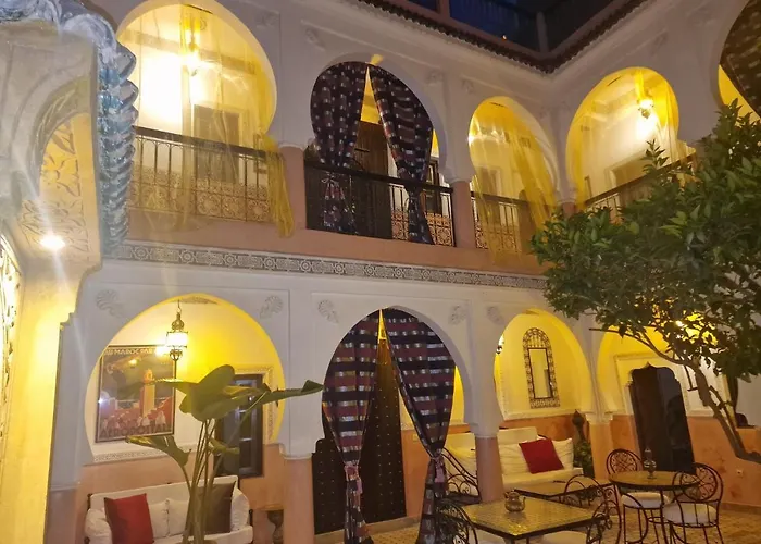 Riad Davina