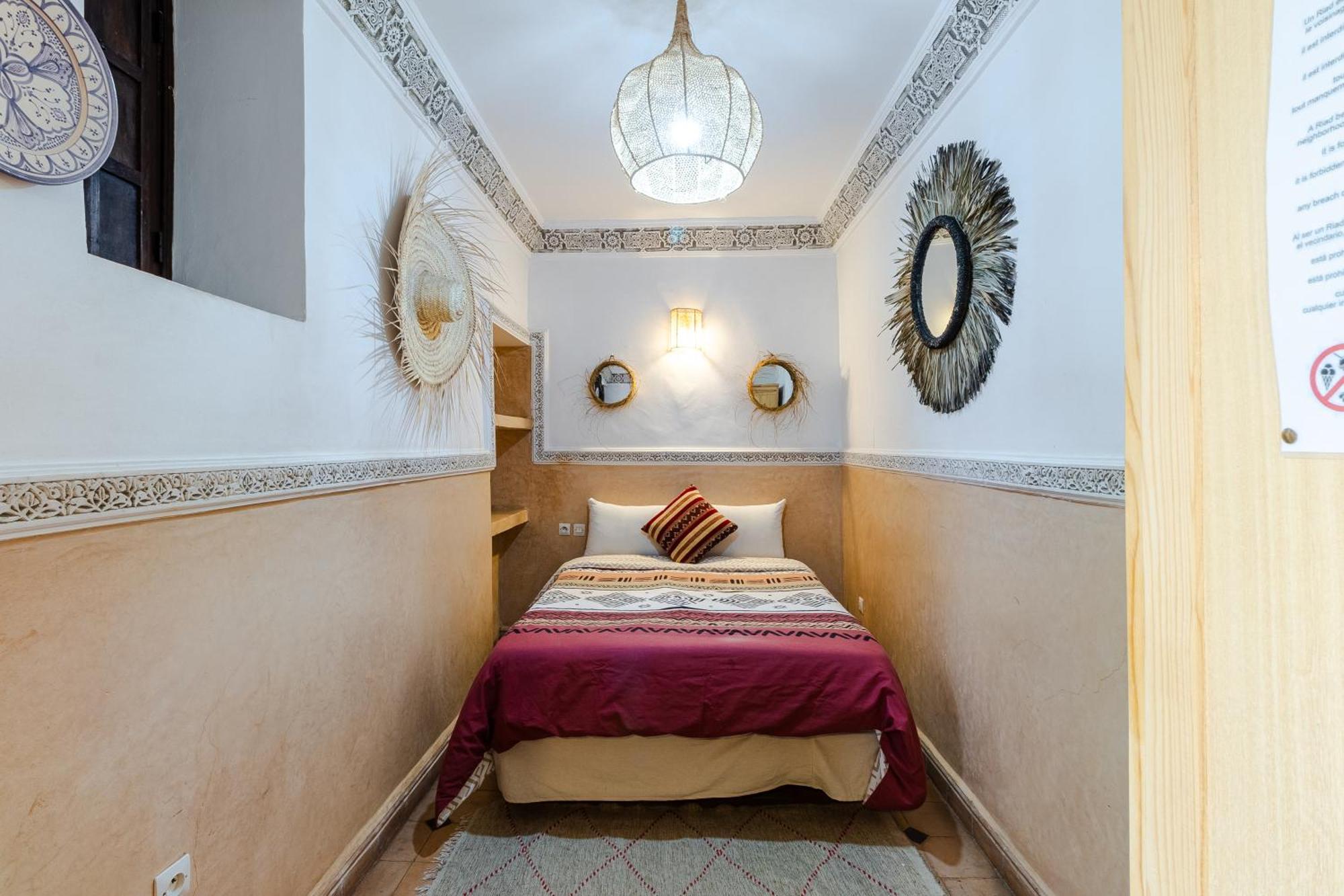 Riad Davina